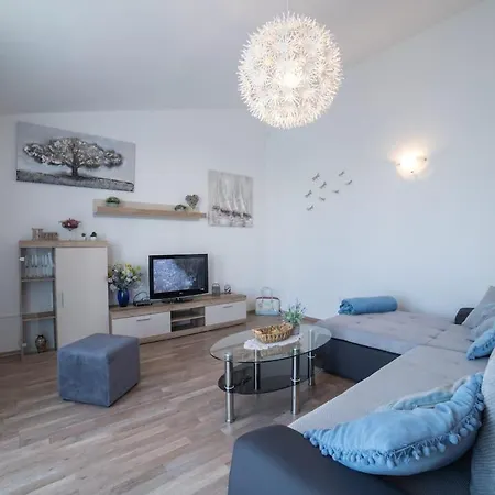 Croatia Apartman No, 6 *